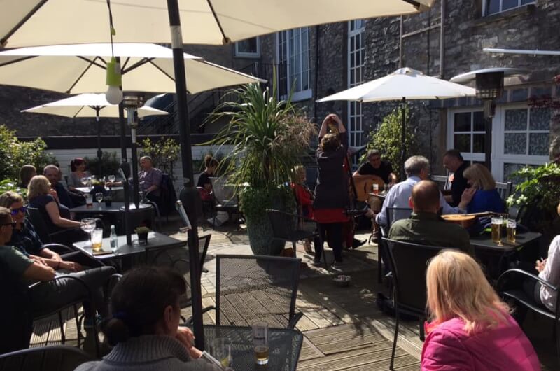 19 The Wine Bar Home